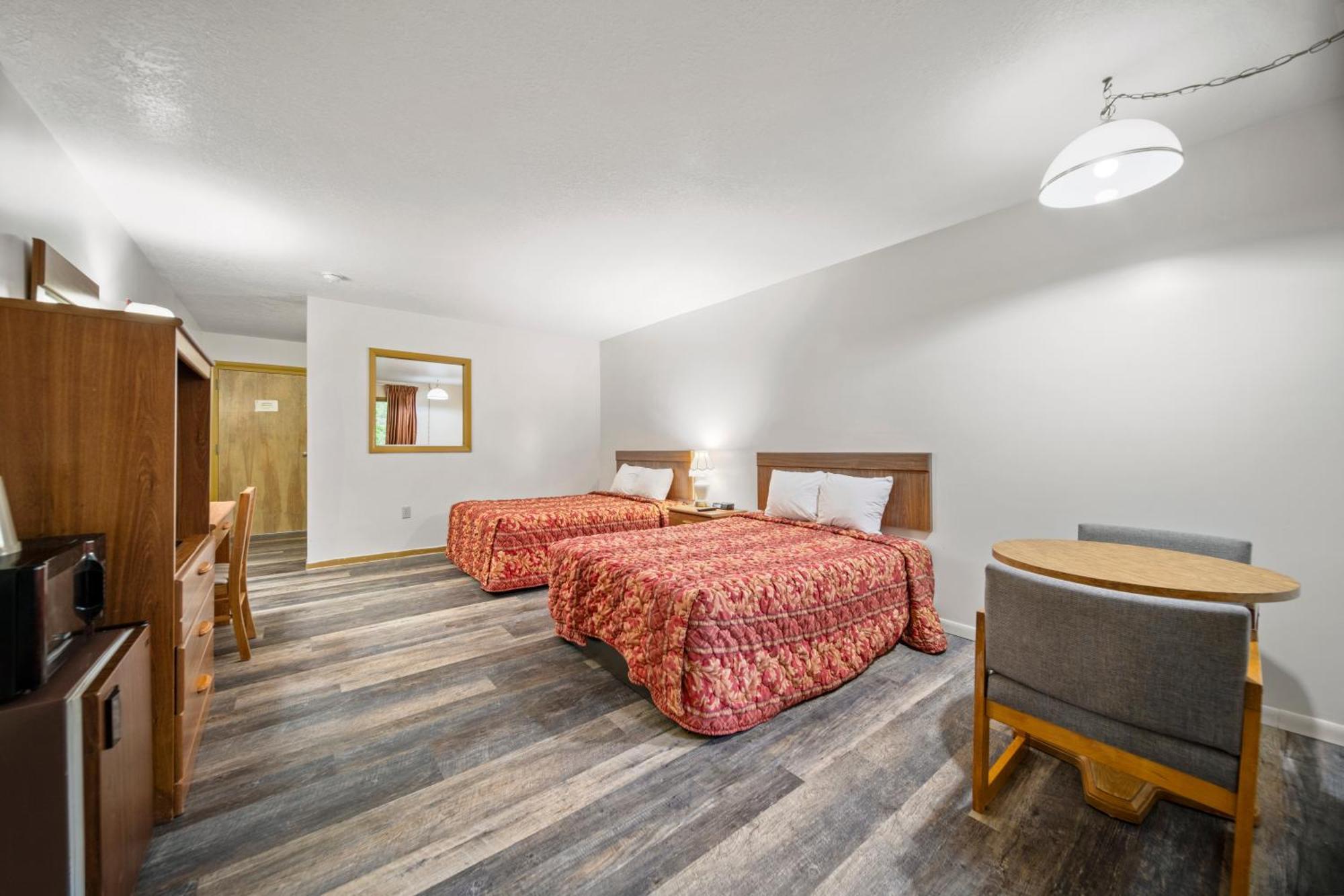 Executive Inn Cass City Exterior photo